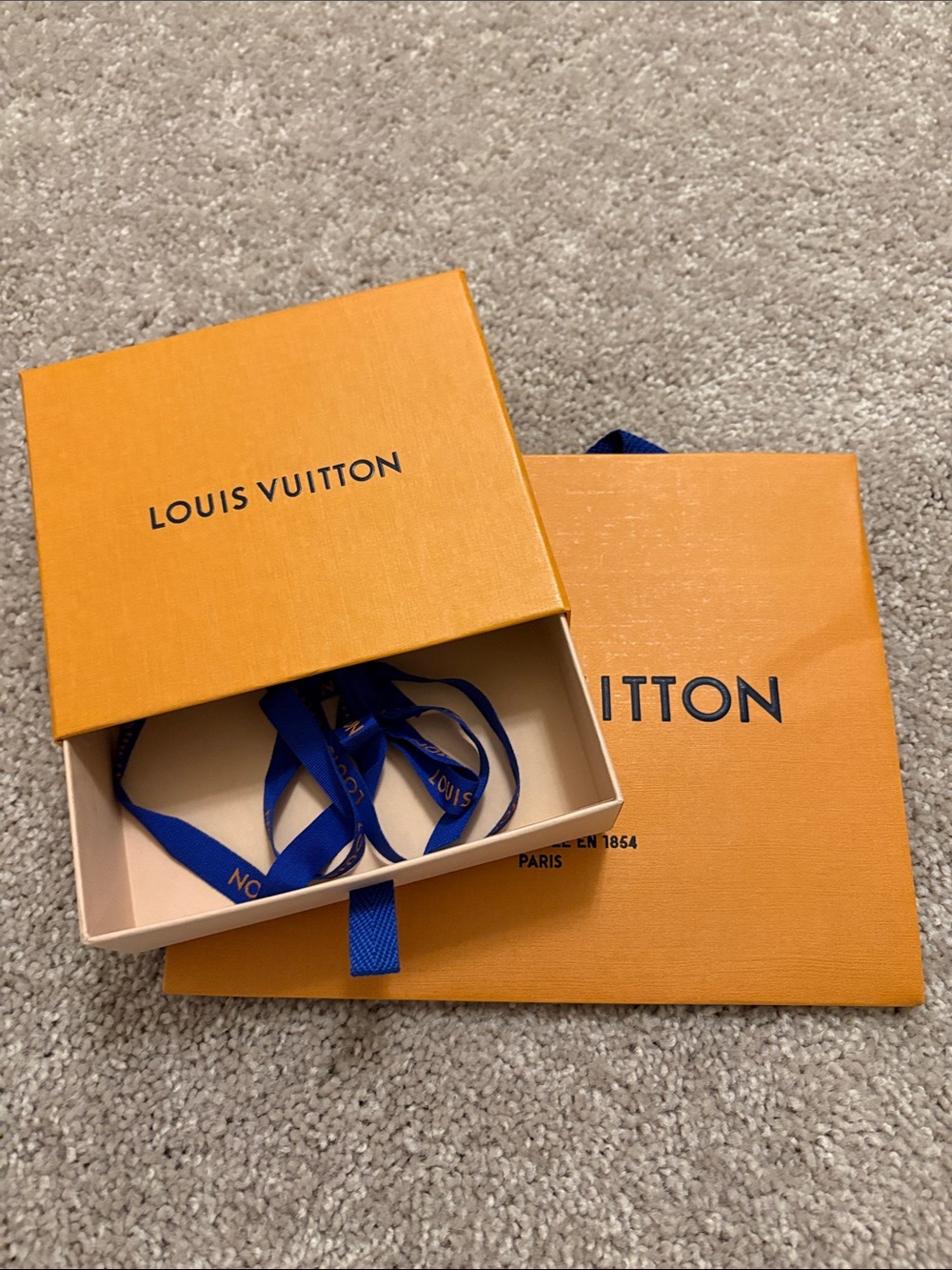 Louis Vuitton Orange Box 5.5 x 5 x 1.5 , Blue Ribbon, Shopping bag